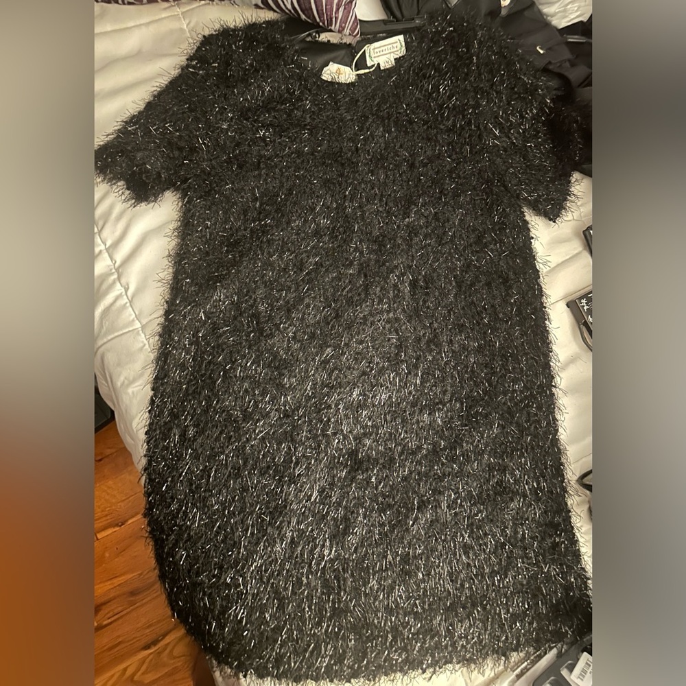 🔴🆕Fuzzy Sparkle Shift Dress - Picture 9 of 10